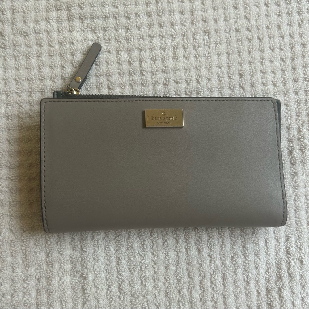 Kate Spade Taupe Leather Wallet